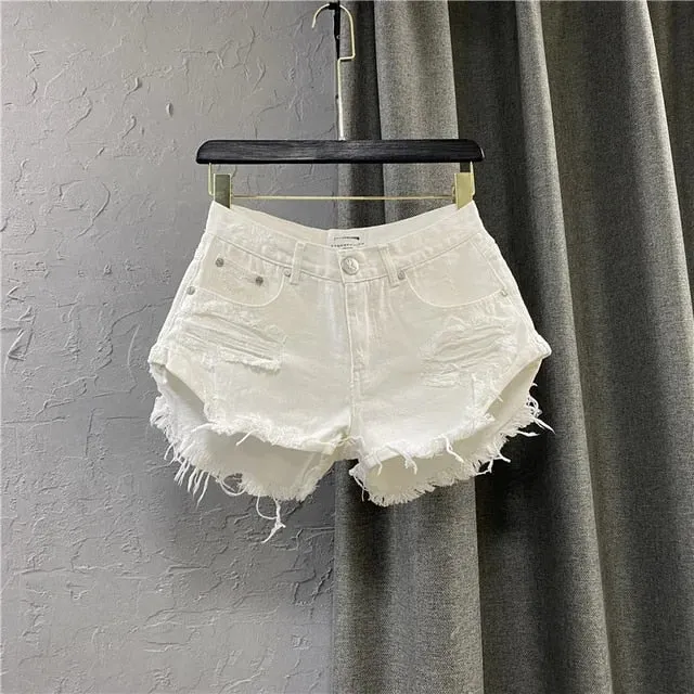 New Low-Waisted Ripped Denim Shorts For Women