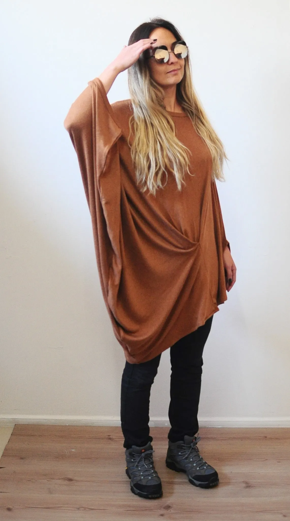 Women's Twisted Top / Loose Casual Cotton Blouse